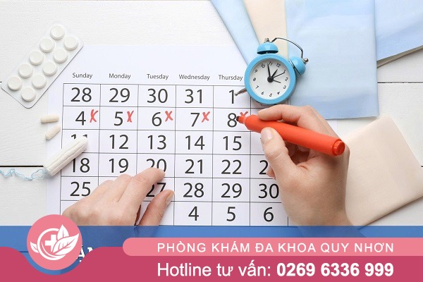 Chậm kinh 1 tháng có sao không?